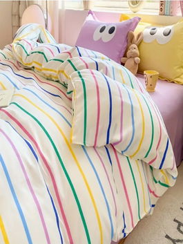 Lenjerie de pat dubla, Funny - Yellow, Lilac, Eponj Home, 65% bumbac/35% poliester