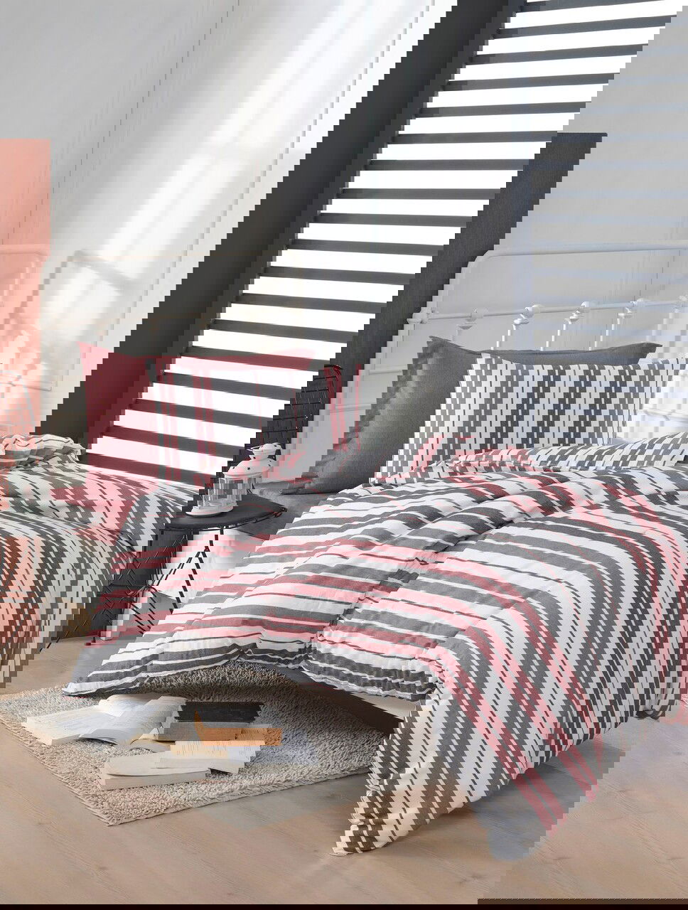 Lenjerie de pat pentru o persoana 2 piese, Monaco - Claret Red, EnLora Home, 70% bumbac/30% poliester