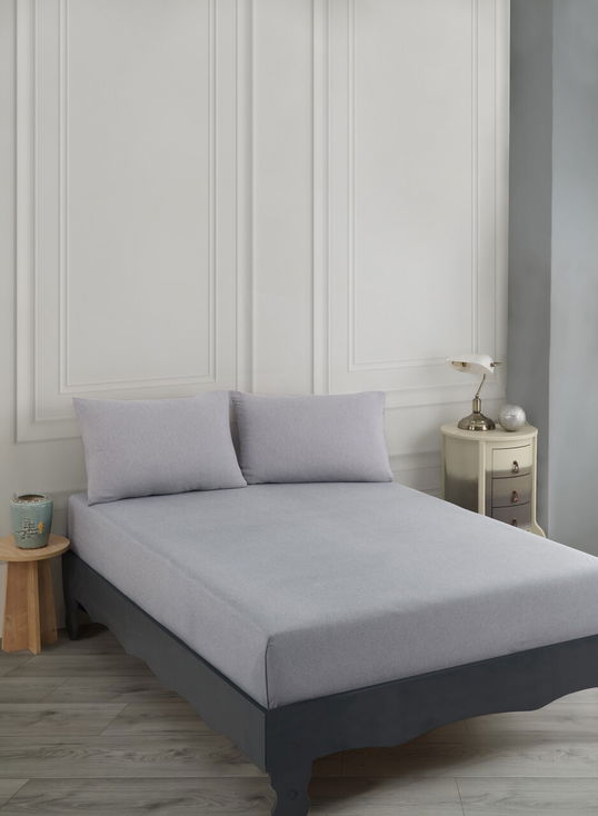 Set de pat dublu (cearceaf cu elastic si perne) 3 piese, Road Potlu - Light Grey, EnLora Home, 70% bumbac/30% poliester