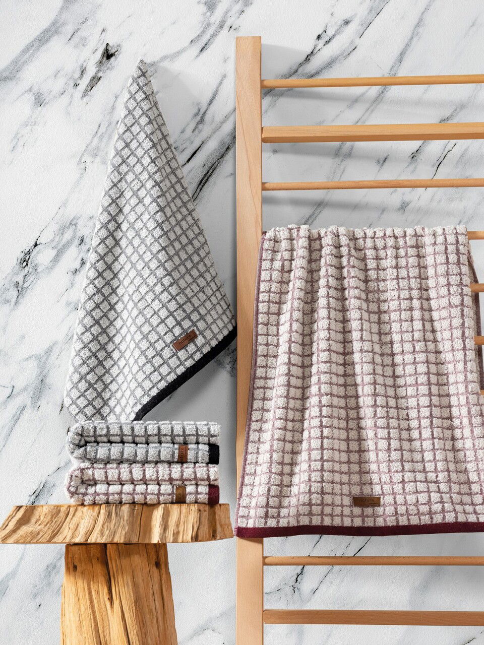 Set prosoape, Cotton Box, Nature, Bumbac/Poliester , Negru / Roșu Claret