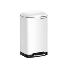 Cos de gunoi cu pedala 30 L, Songmics, Slim, inchidere soft close, 34.5x32.5x61.5 cm, otel, alb