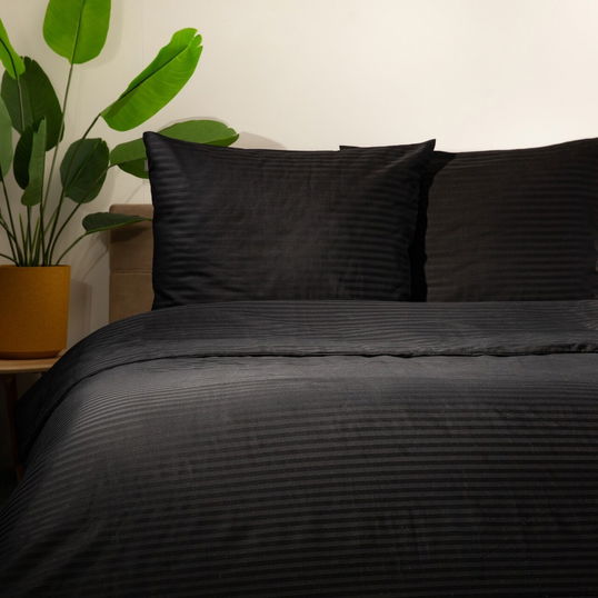 Lenjerie de pat Agnes, Homla, 160x200 cm, bumbac satinat, negru