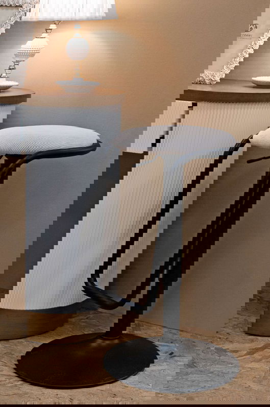 Scaun de bar Destiny, Mauro Ferretti, 41x61 cm, inaltime reglabila, fier/poliester, negru/alb