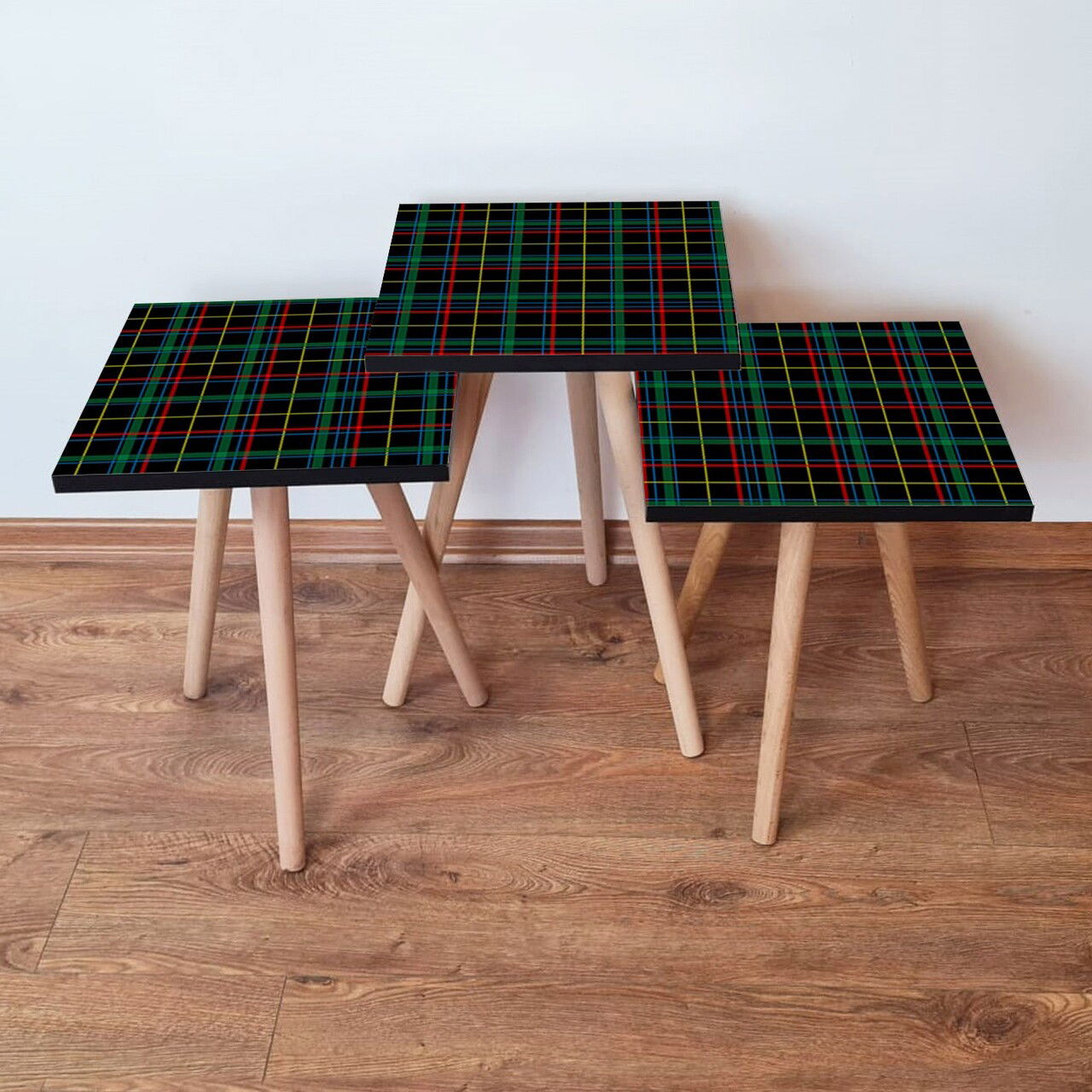 Set masute 3 piese, Leona, 3Shp367, Negru / Roșu / Verde / Galben