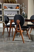 Set de scaune, Vow Chair, Touch v2, Lemn de carpen, Nuc / Antracit