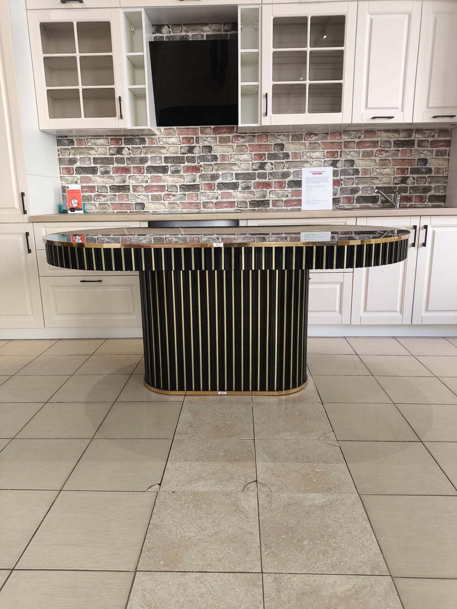 MASA FIXA LUXURY 4 NEGRU CU AURIU