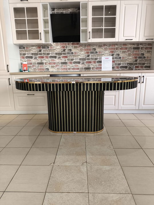 MASA FIXA LUXURY 4 NEGRU CU AURIU