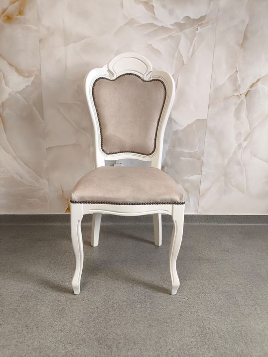 scaun nr 31 o bucata disponibila