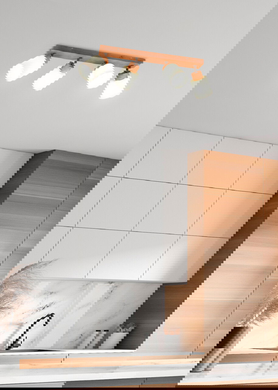 Plafoniera Assam, RL, 60x10x21 cm, 25W, 4x E14, lemn, natur/alb