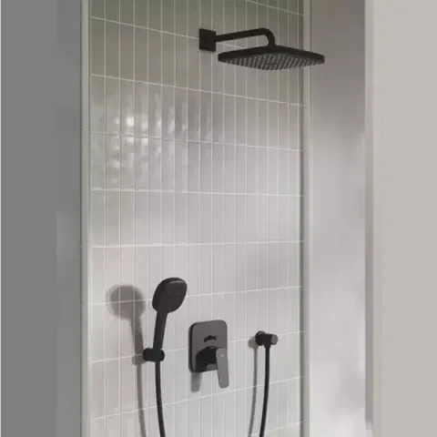 Set de dus fix si mobil incastrata, cu baterie monocomanda, negru mat, Grohe Cubeo cu Tempesta 250