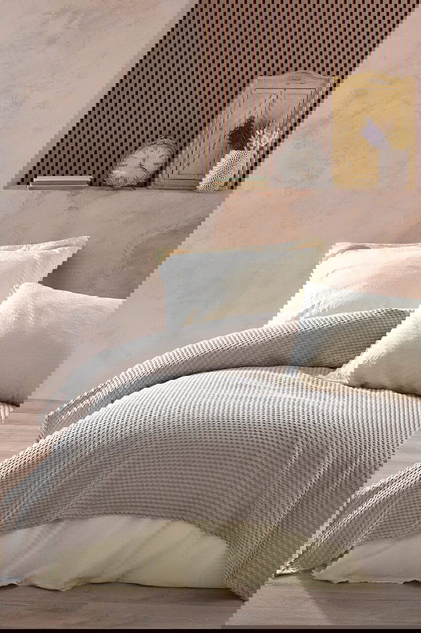 Cuvertura Double Pique, 220x250 cm, 100% bumbac, Havuzlu, Viaden, bej
