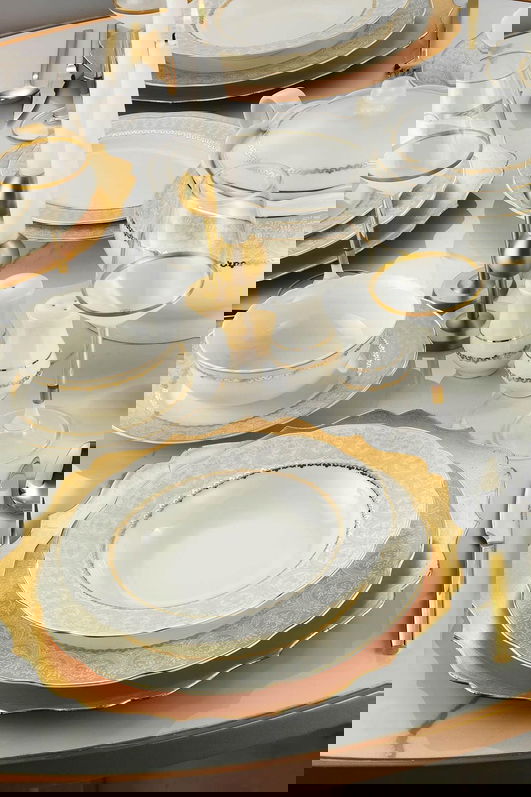 Serviciu de masa 62 piese BNOLY62YT43011381, Kutahya Porselen, ceramica, multicolor