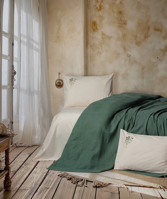 Set cuvertura pique Single, L'essentiel Maison, Sophia, Verde