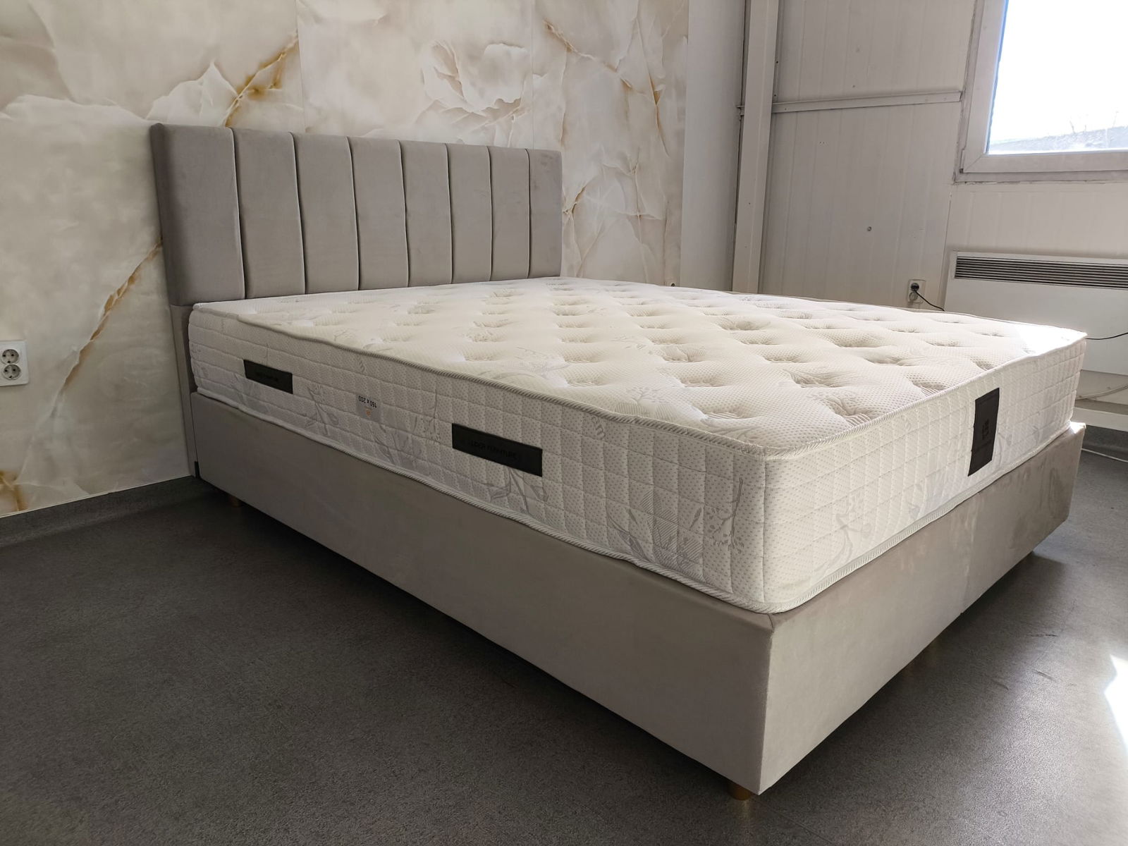 PAT MATRIMONIAL HYBRID 160X200CM SALTEA+SOMIERA INCLUSE personalizabil