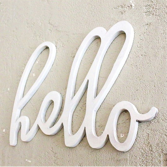 Decoratiune de perete, Hello, Alb