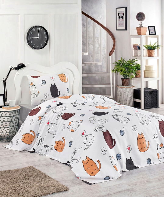 Set cuvertura pique Single, L'essentiel Maison, Hello Cats, Bumbac, White / Black / Orange / Blue / Pink