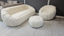 Set Cloud Chic” – canapea +2 fotolii +taburet din stofă bouclé crem personalizabil