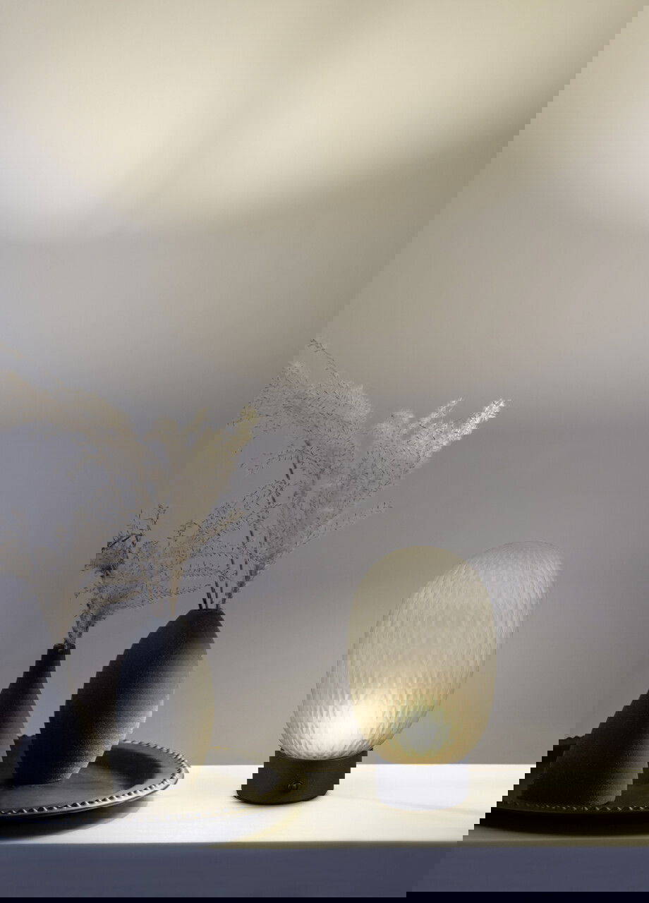 Lampa de masa Facette, TRIO, 11.8x20.5 cm, 1.5W, 1x SMD, sticla, negru/verde