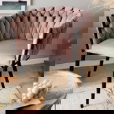 Scaun Prinssi, Homla, 64x54x73 cm, metal/catifea din poliester, roz