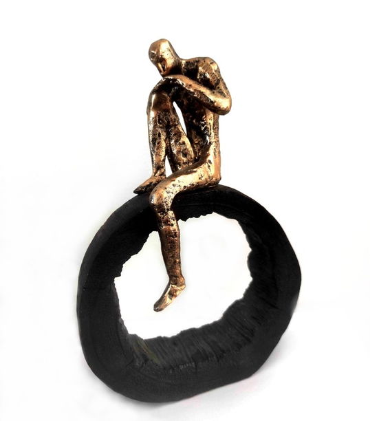 Decoratiune din rasina, The Thinker Negru / Alama, L21xl8xH30,5 cm