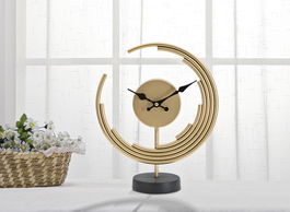 Ceas de masa Moon Auriu / Negru, L25xl10xH30 cm