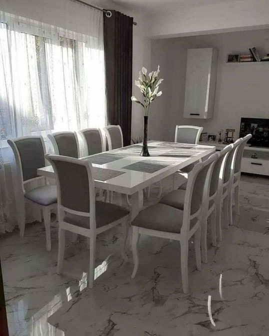 SET LID 67 MASA +10 SCAUNE LEMN DIMENSIUNI MASA 160CM RESTRANSA 240 CM EXTINS LATIME 90