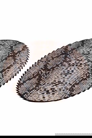 Covoras de baie, Chilai, Snake DJT