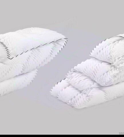 Pilota matlasata Single, 155x215 cm, 100% poliester, 300 gr/mp, Cotton Box, Aloe Vera, alb