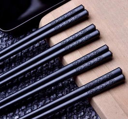 Set de 5 perechi de betisoare pentru servirea mesei Bosdontek, lemn/aliaj/plastic, negru,