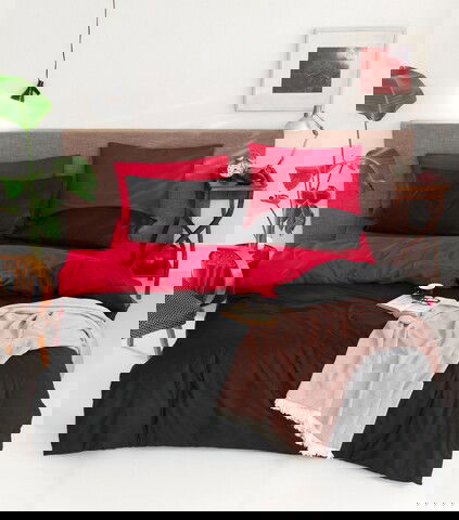 Lenjerie de pat dubla King (EU) ÇiftYönlü, Mijolnir, 3 piese, 260x220 cm, bumbac ranforce, rosu/negru