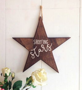 Decoratiune de perete, Shooting Stars, 35x32x1.8cm, Lemn , Nuc