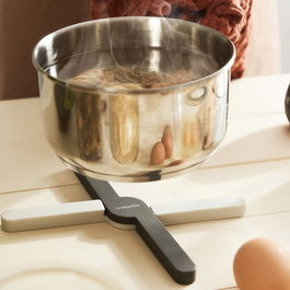Suport pliabil pentru oale fierbinti Easy Cook, Homla, 20x3 cm, silicon, gri