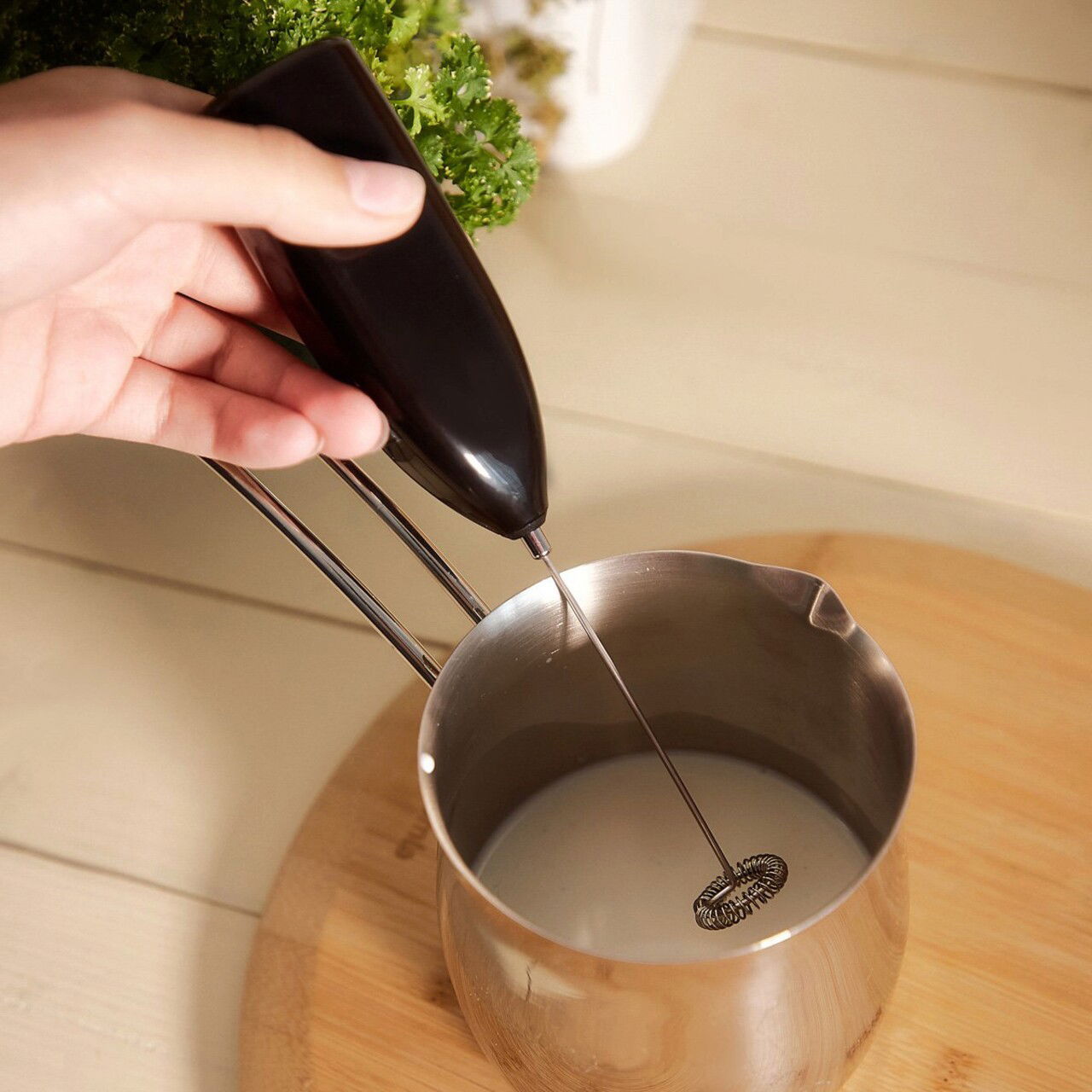 Mixer spuma de lapte Mico, Homla, 21 cm, plastic/inox, negru/argintiu