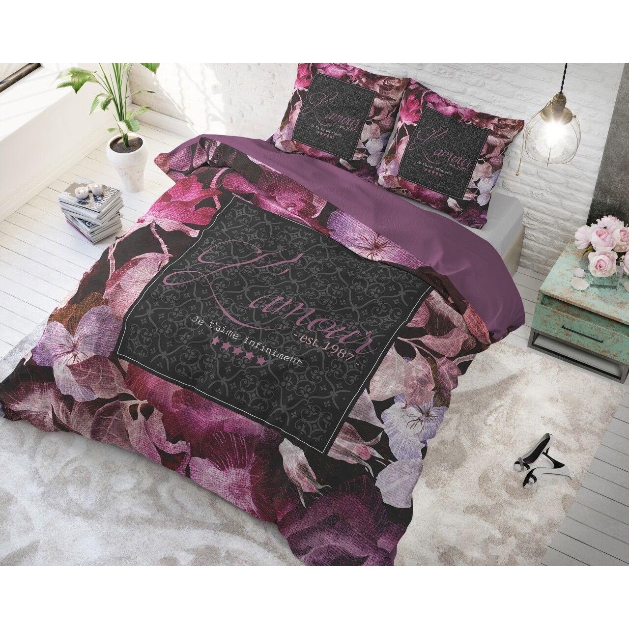 Lenjerie de pat dubla Vintage Amour Black, Royal Textile, 3 piese, 200 x 220 cm, 100% bumbac, multicolora
