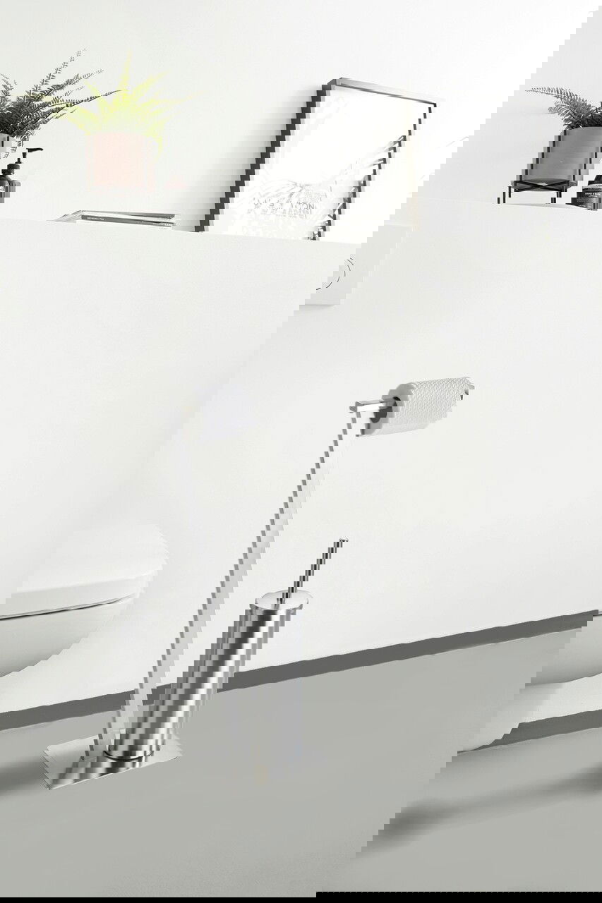 Suport hartie igienica si perie pentru toaleta Lirio, Wenko, 15x30x68.5 cm, inox, argintiu